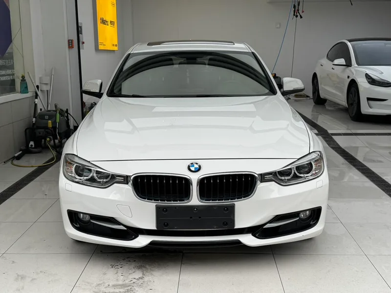 BMW 3 Series 2013 320i Спортивный дизайн набор экстерьер фото 2