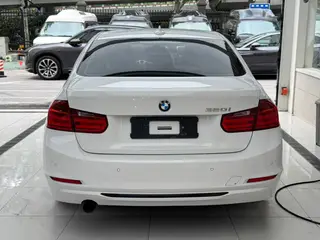 BMW 3 Series 2013 320i Спортивный дизайн набор экстерьер фото 3