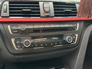 BMW 3 Series 2013 320i Спортивный дизайн набор интерьер фото 13