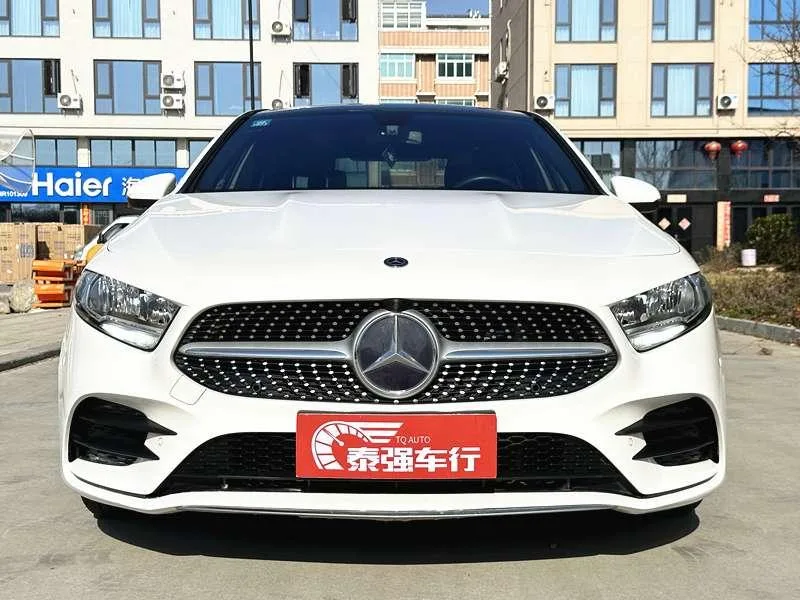Mercedes-Benz A-Class 2020 Second change A 180 L sports car exterior photo 2