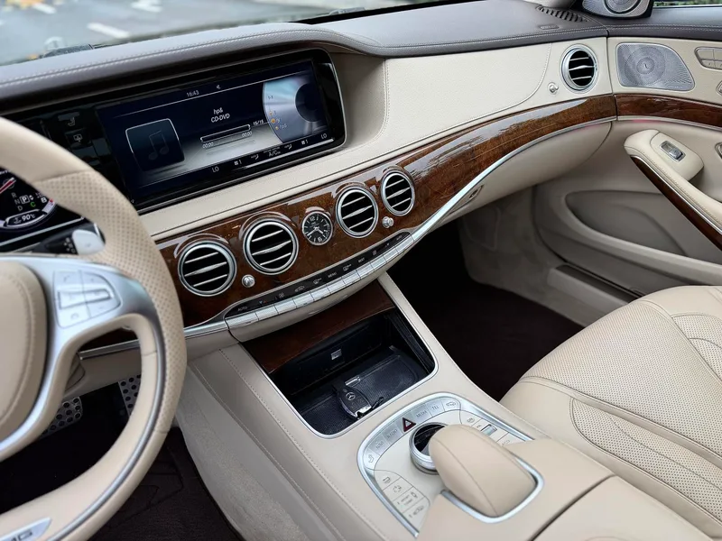 Mercedes-Benz Mercedes-AMG S-Class 2014 AMG S 63 L 4MATIC interior foto 11