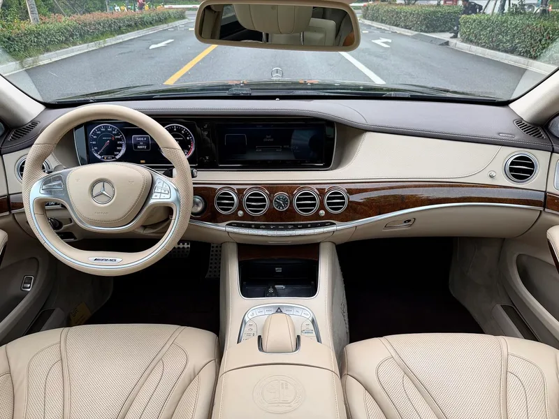 Mercedes-Benz Mercedes-AMG S-Class 2014 AMG S 63 L 4MATIC interior foto 17