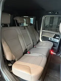Mercedes-Benz G-Class 2024 G 500 intérieur photo 10