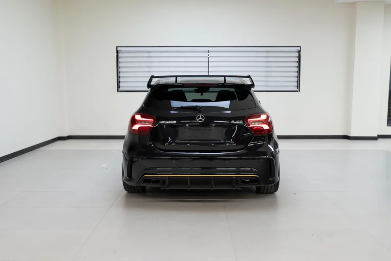 Mercedes-Benz Mercedes-AMG A-Class 2017 AMG A 45 4MATIC Edición limitada Dark Night Thunder exterior foto 4