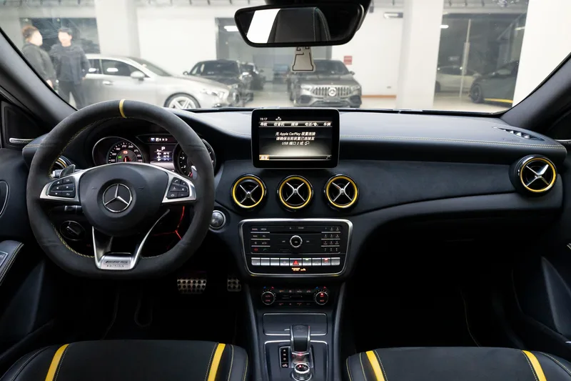 Mercedes-Benz Mercedes-AMG A-Class 2017 AMG A 45 4MATIC Edición limitada Dark Night Thunder exterior foto 8