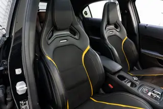 Mercedes-Benz Mercedes-AMG A-Class 2017 AMG A 45 4MATIC Edición limitada Dark Night Thunder interior foto 12