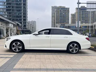 Mercedes-Benz E-Class 2018 Restyling E 200 L Sporty 4MATIC exterior photo 4
