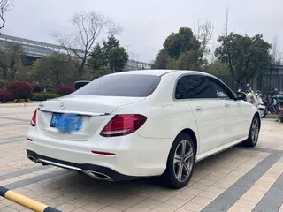 Mercedes-Benz E-Class 2018 Restyling E 200 L Sporty 4MATIC interior photo 17