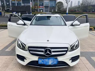 Mercedes-Benz E-Class 2018 Restyling E 200 L Sporty 4MATIC interior photo 18