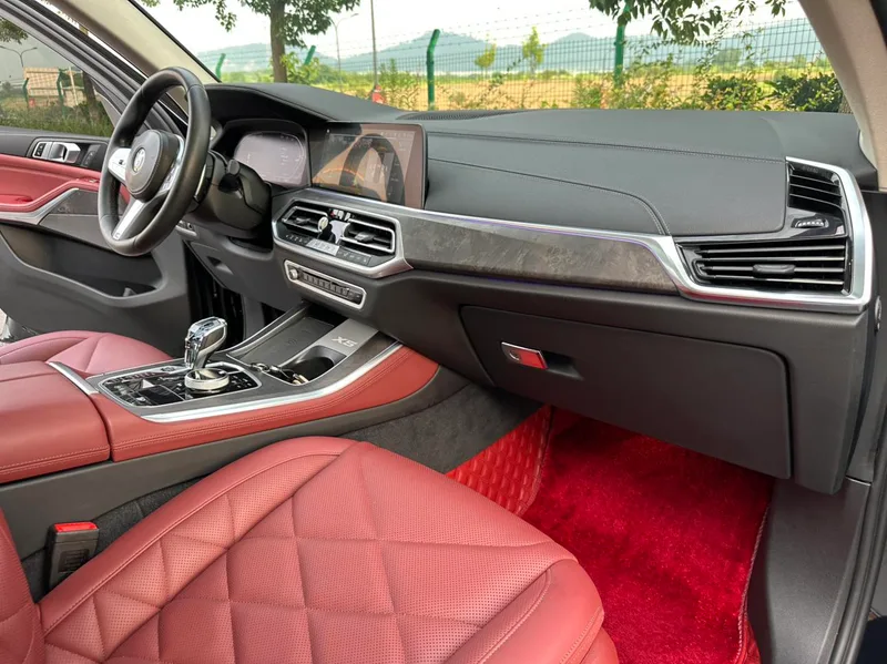 BMW X5 2022 xDrive 30Li Премиум-класса M Спортивный костюм интерьер фото 12