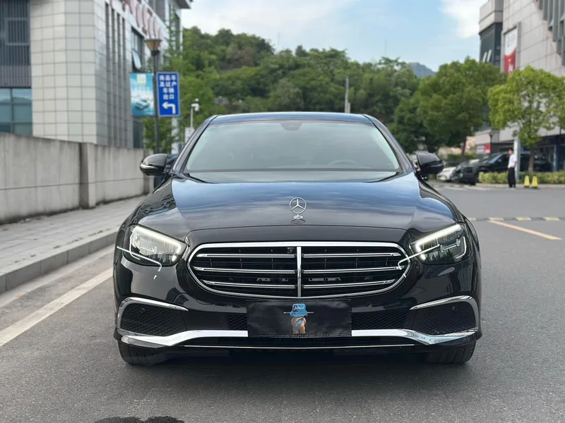 Mercedes-Benz E-Class 2023 E 300 L Luxury type Passenger car exterior photo 2