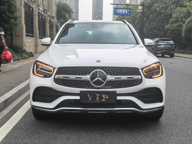 Mercedes-Benz GLC 2020 GLC 300 L 4MATIC Dynamic exterior photo 2