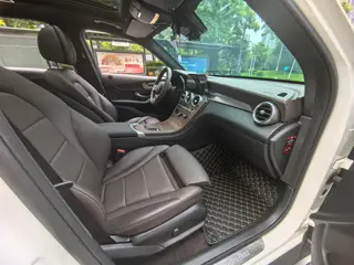 Mercedes-Benz GLC 2020 GLC 300 L 4MATIC Dynamic interior photo 14