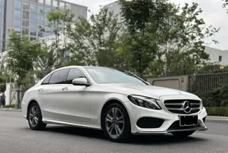 Mercedes-Benz C-Class 2018 C 200 L Sports version exterior photo 3