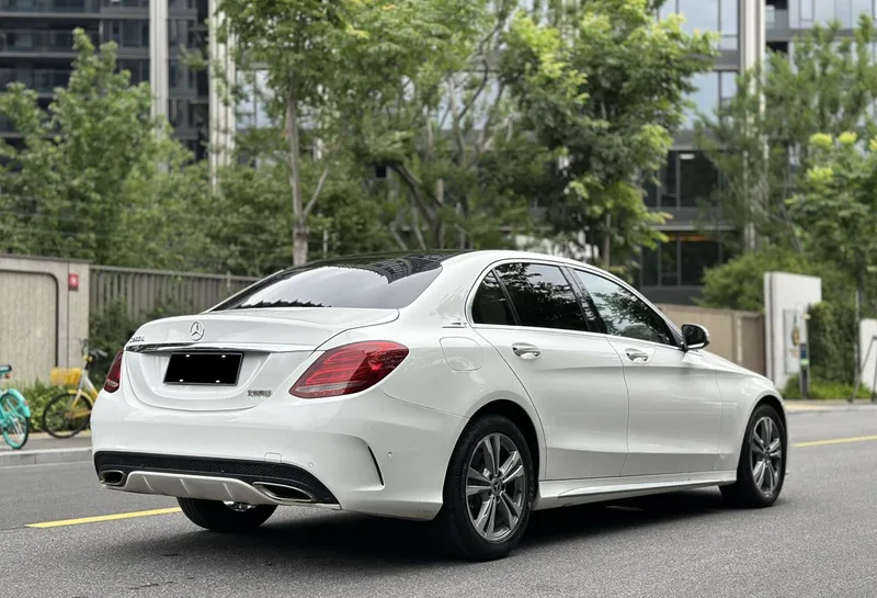 Mercedes-Benz C-Class 2018 C 200 L Sports version exterior photo 5
