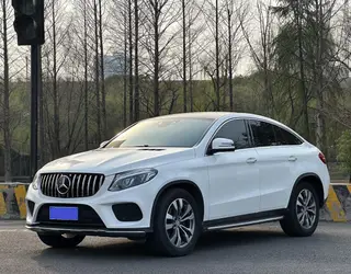 Mercedes-Benz GLE Coupe 2017 GLE 400 4MATIC coupe SUV exterior photo 1