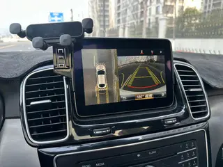 Mercedes-Benz GLE Coupe 2017 GLE 400 4MATIC coupe SUV interior photo 18