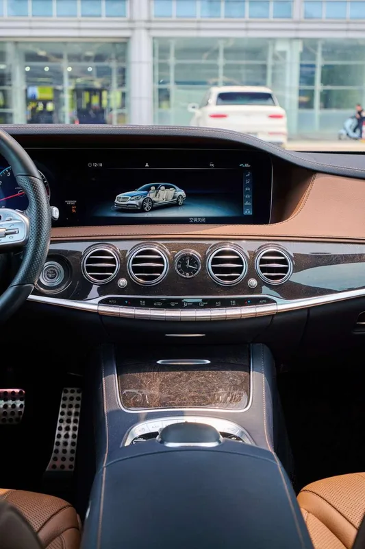 Mercedes-Benz S-Class 2019 S 450 L 4MATIC interior photo 16