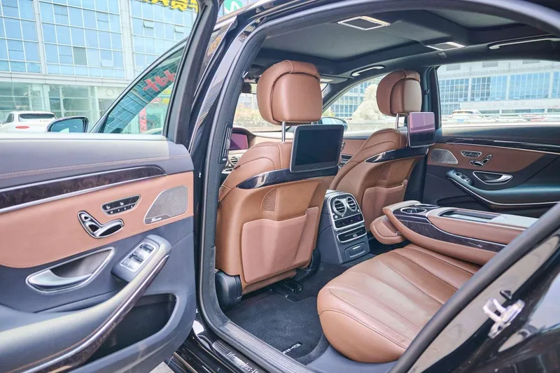 Mercedes-Benz S-Class 2019 S 450 L 4MATIC interior photo 17