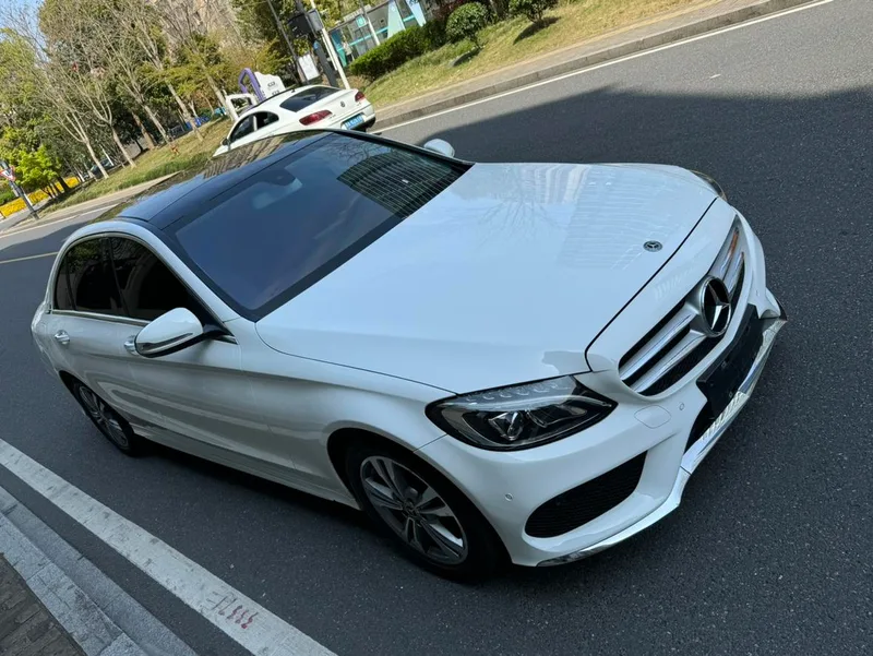 Mercedes-Benz C-Class 2017 C 200 L Version sportive extérieur photo 7