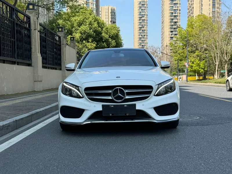 Mercedes-Benz C-Class 2017 C 200 L Version sportive extérieur photo 8