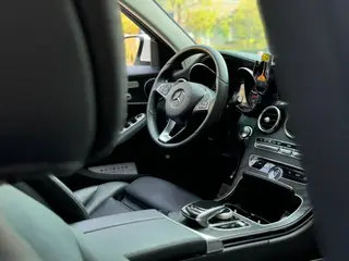 Mercedes-Benz C-Class 2017 C 200 L Version sportive intérieur photo 16