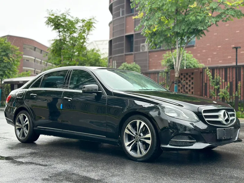 Mercedes-Benz E-Class 2015 E 180 L Sporty exterior photo 3