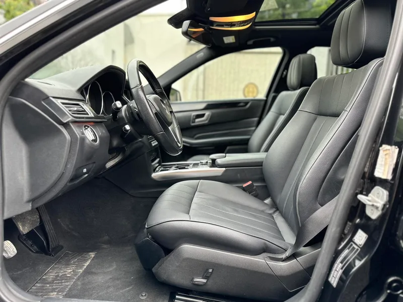 Mercedes-Benz E-Class 2015 E 180 L Sporty exterior photo 4