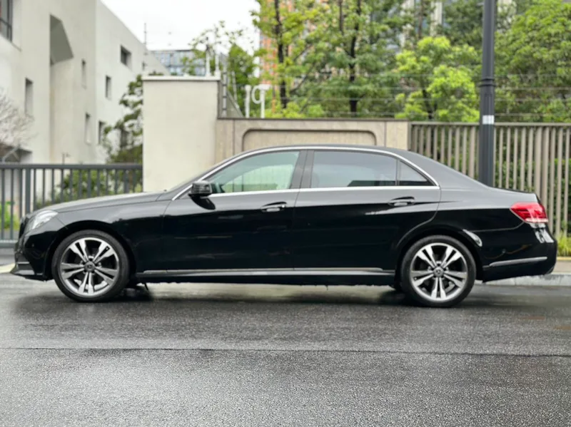 Mercedes-Benz E-Class 2015 E 180 L Sporty exterior photo 7