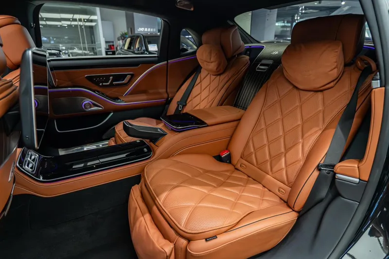 Mercedes-Benz Mercedes-Maybach S-Class 2023 S 680 4MATIC интерьер фото 10