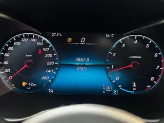 Mercedes-Benz GLC 2020 Mise à jour GLC 260 L 4MATIC Type de luxe intérieur photo 7