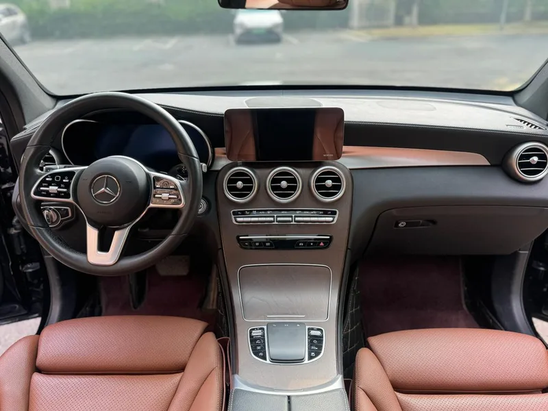 Mercedes-Benz GLC 2020 Mise à jour GLC 260 L 4MATIC Type de luxe intérieur photo 9