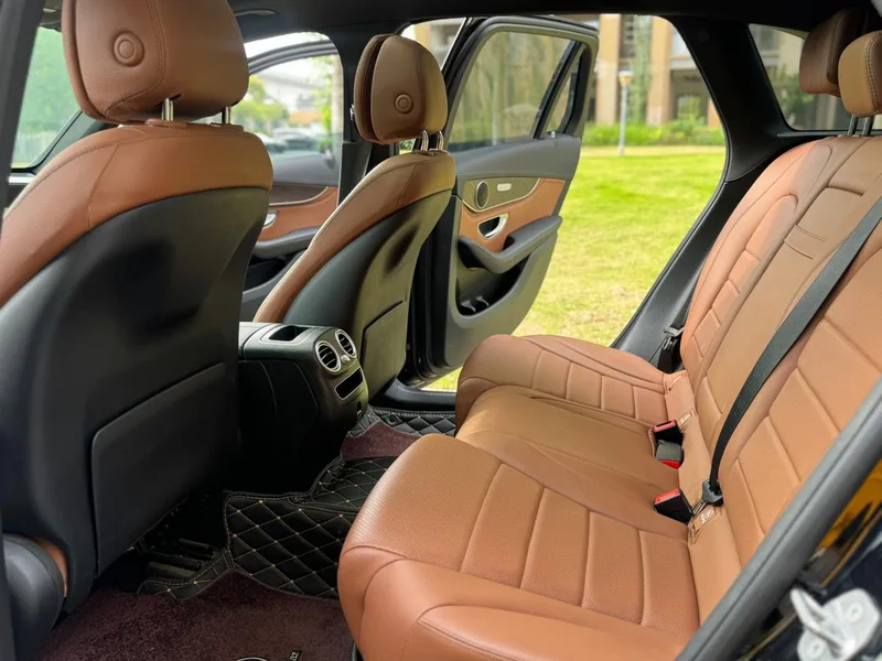 Mercedes-Benz GLC 2020 Mise à jour GLC 260 L 4MATIC Type de luxe intérieur photo 11