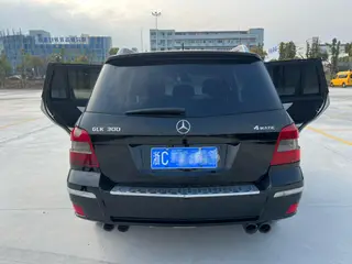 Mercedes-Benz GLK-Class 2012 GLK 300 4MATIC Dynamic exterior photo 6