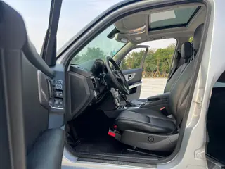 Mercedes-Benz GLK-Class 2012 GLK 300 4MATIC Dynamic interior photo 10