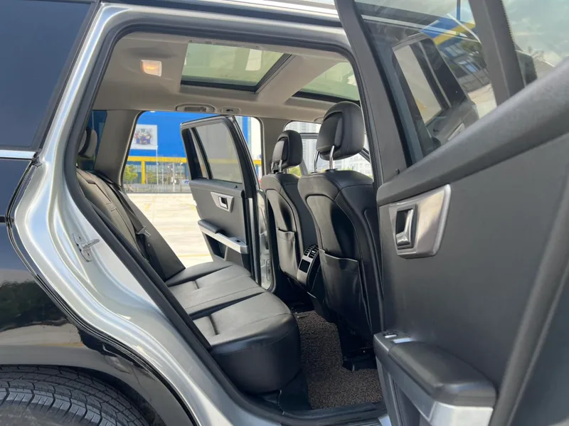 Mercedes-Benz GLK-Class 2012 GLK 300 4MATIC Dynamic interior photo 13