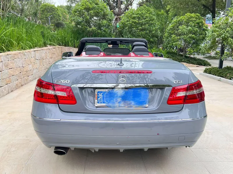 Mercedes-Benz E-Class (Imported) 2011 E 260 CGI Version cabriolet intérieur photo 10