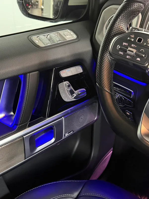 Mercedes-Benz G-Class 2022 G 500 interior photo 9