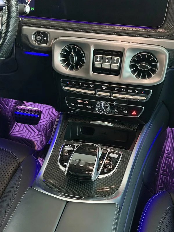Mercedes-Benz G-Class 2022 G 500 interior photo 12