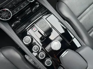 Mercedes-Benz CLS 2012 AMG CLS 63 intérieur photo 14