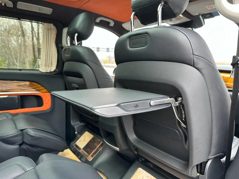 Mercedes-Benz V-Class 2017 V 260 L Distinguished extended version interior photo 19