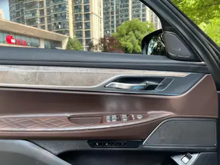 BMW 7 Series 2019 Restyling 740Li Leading Type Luxury Set interior photo 14