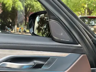 BMW 7 Series 2019 Restyling 740Li Leading Type Luxury Set interior photo 15