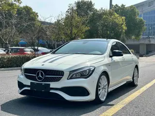 Mercedes-Benz CLA 2017 CLA 220 4MATIC Polar édition limitée extérieur photo 1