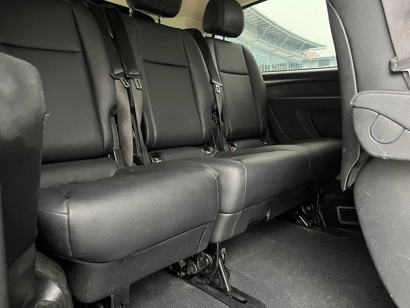 Mercedes-Benz Vito 2021 2.0T Elite Edition 7 seat interior photo 15