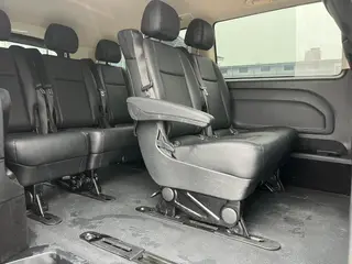 Mercedes-Benz Vito 2021 2.0T Elite Edition 7 seat interior photo 16
