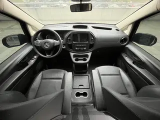 Mercedes-Benz Vito 2021 2.0T Elite Edition 7 seat interior photo 20