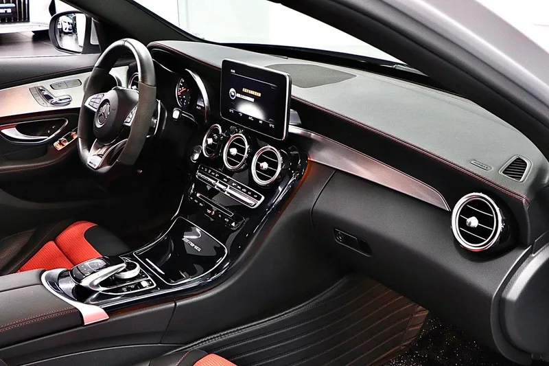 Mercedes-Benz C-Class AMG 2017 AMG C 63 interior photo 15