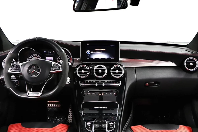 Mercedes-Benz C-Class AMG 2017 AMG C 63 interior photo 19