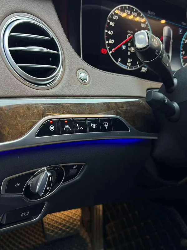 Mercedes-Benz S-Class 2019 S 350 L Acabado premium interior foto 15